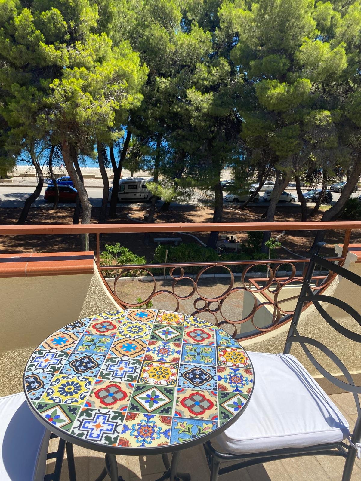 Casa Vacanze a Roseto Capo Spulico (CS), a pochi passi dalle trasparenti acque del Mar Jonio Bandiera Blu, sono situate le nostre dimore Teti e Talassa.