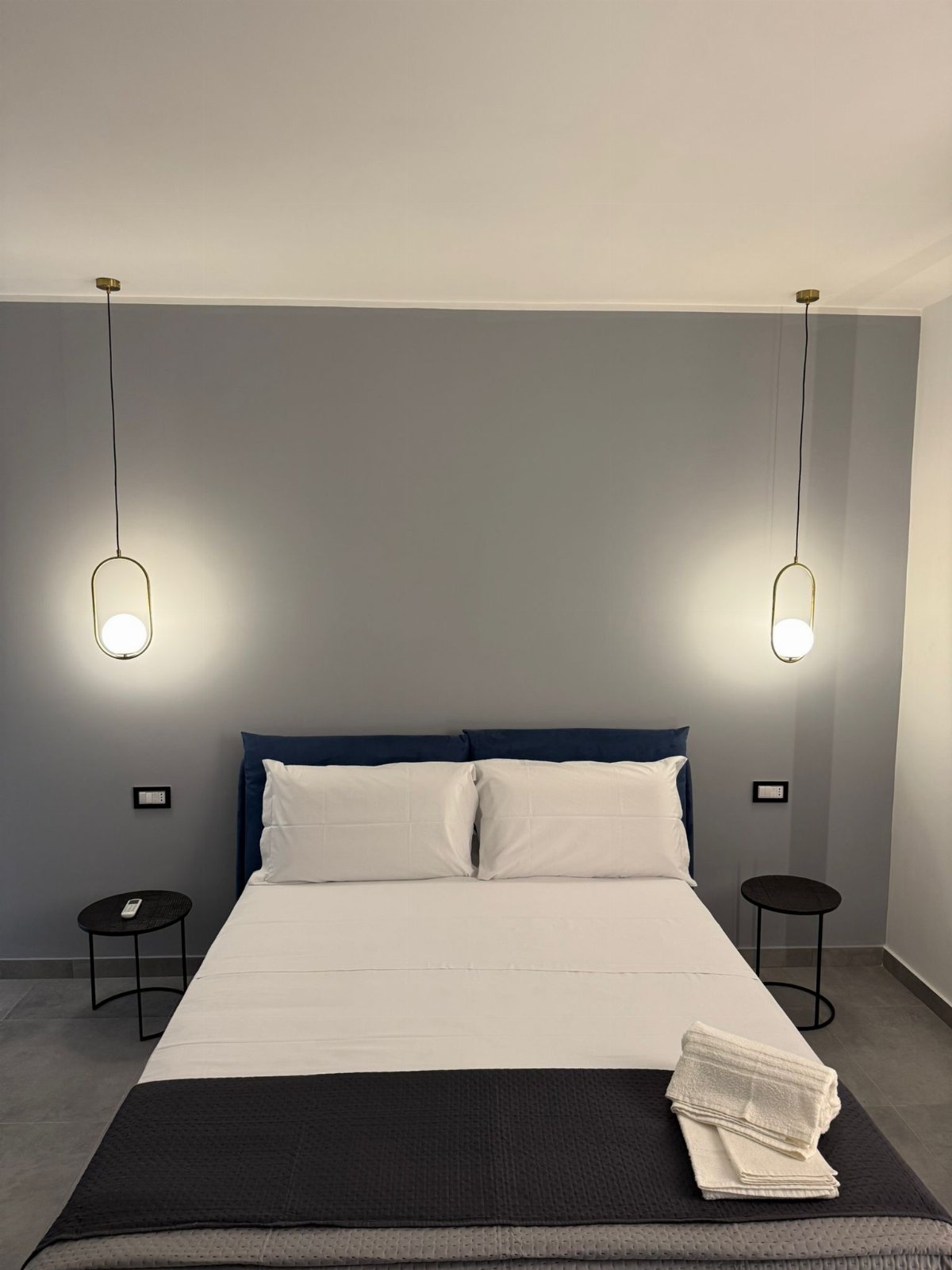 Meravigliosa camera in centro a due passi dal mare