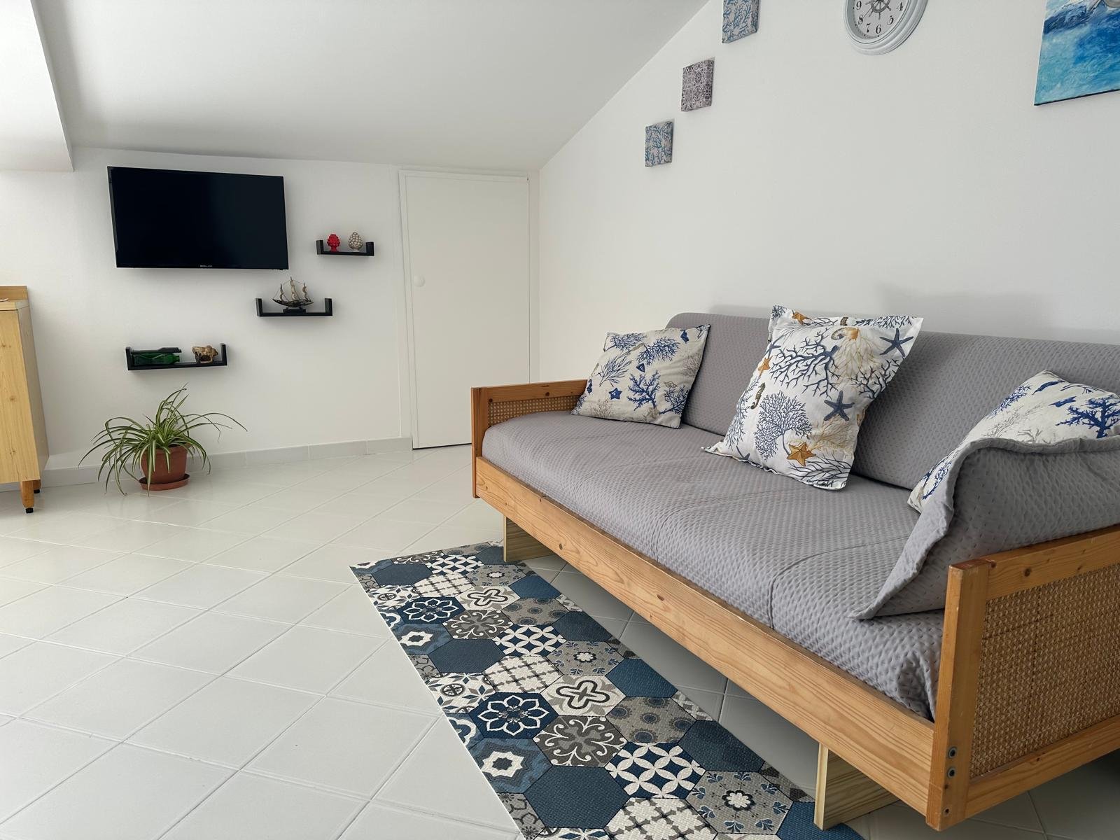 Dan's House |Seafront-Private Terrace & Relax